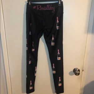 Goldsheep Rose all day leggings medium EUC RARE
